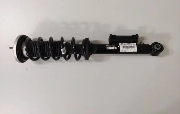 BMW 8 G14 Rear shock absorber/damper 6878128