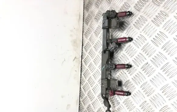 Mazda 3 I Fuel main line pipe 1955003310