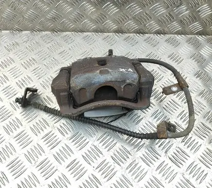Hyundai i40 Front brake caliper 581103Z760