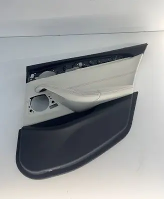 BMW M5 F90 Rear door card panel trim G964809 15977581