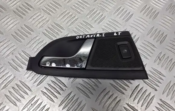 Skoda Octavia Mk1 (1U) Rear door interior handle