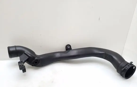 Volkswagen Golf V Intercooler hose/pipe 1K0145752