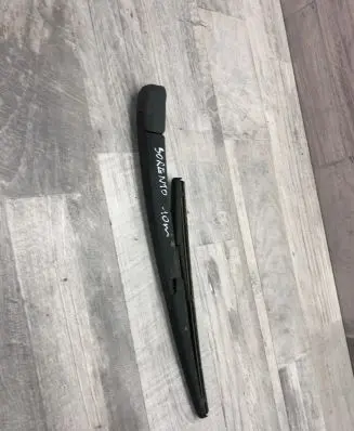 KIA Sorento Rear wiper blade 