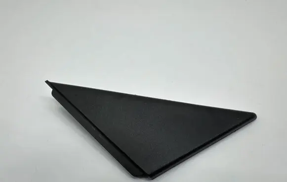 Cupra Leon Front door glass trim molding 5FA837637