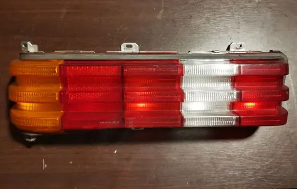 Mercedes-Benz 200 300 W123 Rear/tail lights 53246R23 0153248R3