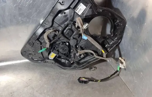 Volvo XC70 Rear door window regulator with motor 20150108