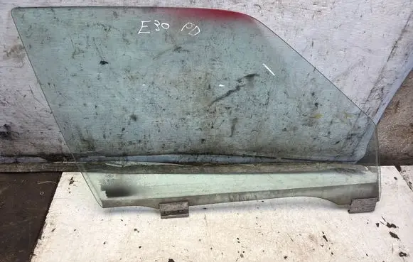 BMW 3 E30 Front door window glass four-door
