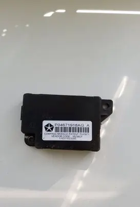 Chrysler Town & Country V Other control units/modules P04671918AG 7020971 175311023205