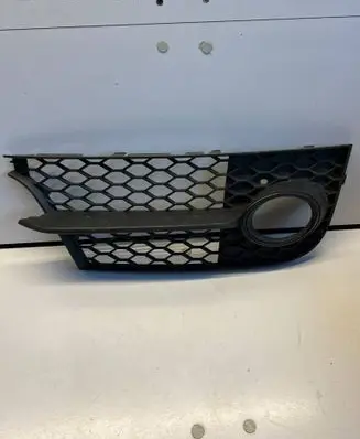 Front bumper lower grill