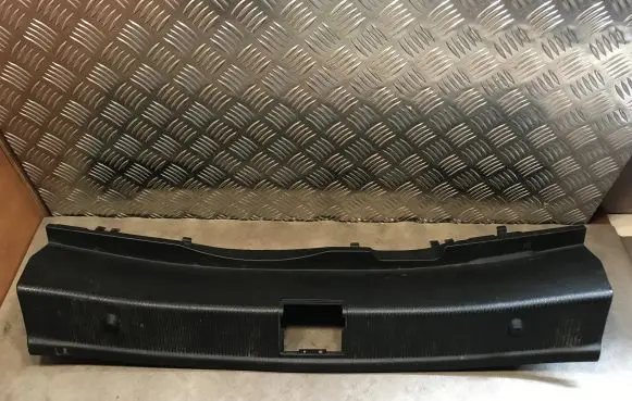 Mercedes-Benz E C207 W207 Trunk/boot sill cover protection A2076901641