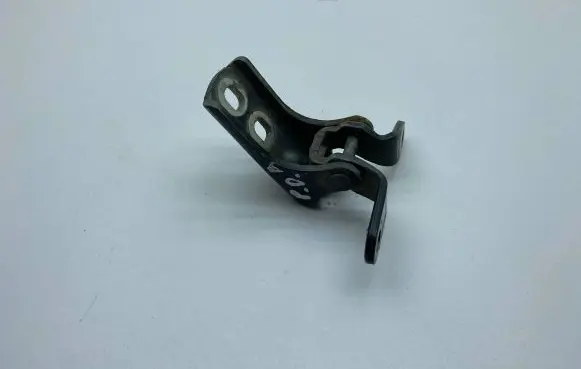 Opel Zafira C Front door lower hinge 