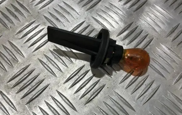 BMW 5 E60 E61 Rear tail light bulb 15620100 156201-00