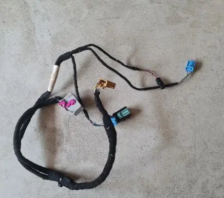 Volkswagen PASSAT CC Front door wiring loom 3C8971557E