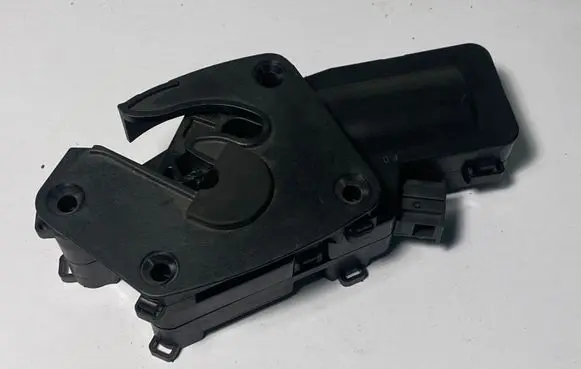 Skoda Superb B6 (3T) Tailgate/trunk/boot lock/catch/latch 3T0827299B