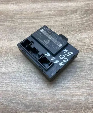 Audi A6 S6 C6 4F Door control unit/module 4F0959794E 0033
