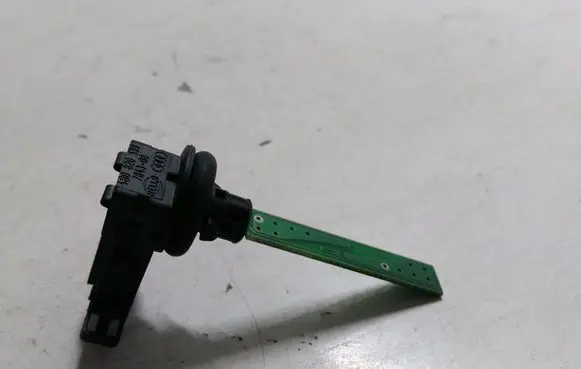 Audi A6 S6 C5 4B Interior temperature sensor 4B0820539