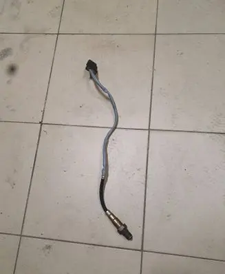 BMW 4 F32 F33 Lambda probe sensor 7589122 0258010239