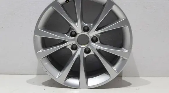 Audi A3 8Y R17 alloy rim 8Y0601025CC