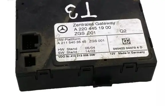 Mercedes-Benz S W220 Gateway control module A2204451900 A2115403545