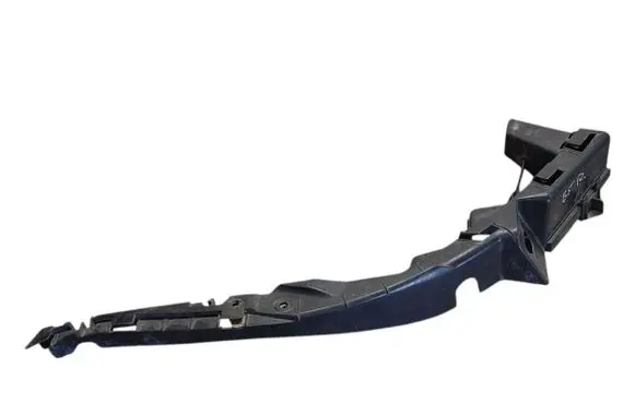 Volkswagen PASSAT B5.5 Front bumper mounting bracket 3B0807050D