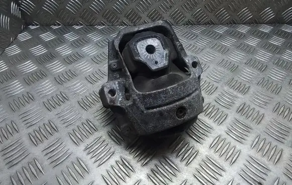 Audi A4 S4 B8 8K Engine mount bracket 8R0199381