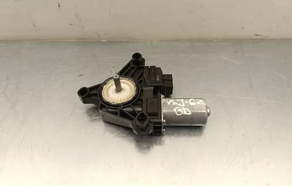 Mercedes-Benz EQC Rear door window regulator motor GB558RA
