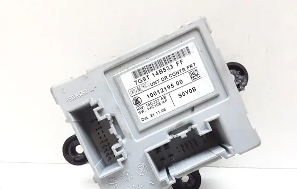 Volvo V70 Door control unit/module 7G9T14B533FF