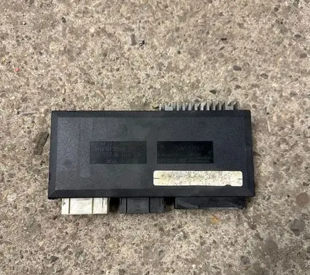 BMW 5 E39 Comfort/convenience module 61358372142 60837710 6010726002