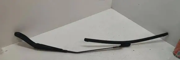 Volvo V70 Windshield/front glass wiper blade 31276003