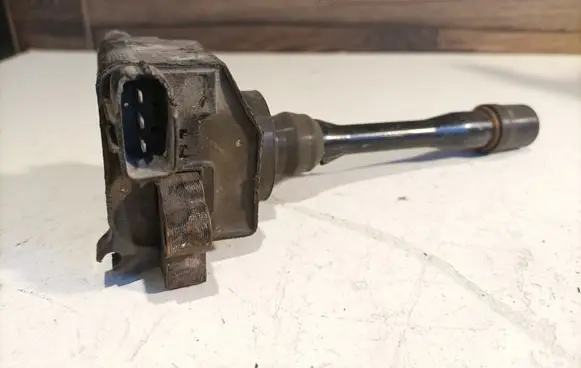 Mitsubishi Carisma High voltage ignition coil FL0056