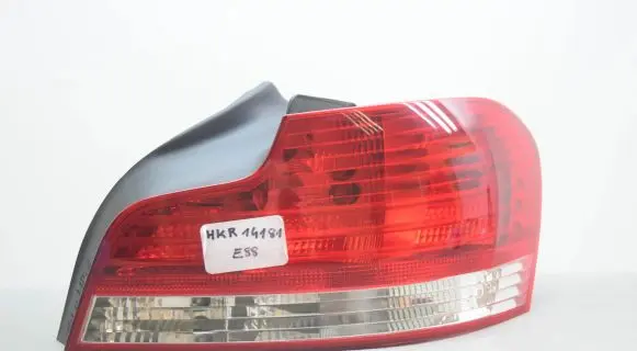 BMW 1 E81 E87 Rear/tail lights 6924520