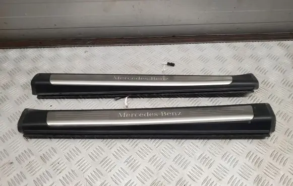 Mercedes-Benz SL R231 sill trim set (inner) A2316801535 A2316801435