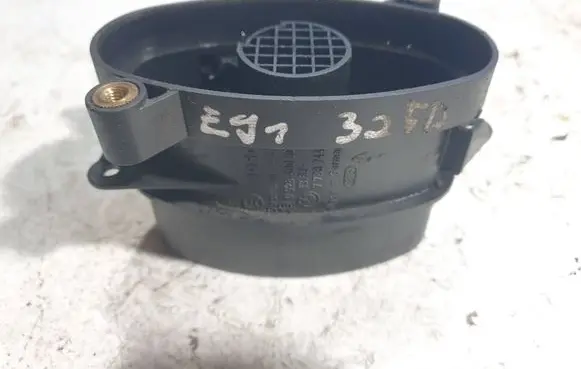 BMW 3 E90 E91 Mass air flow meter 7788744 0928400504 1362