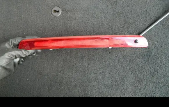Nissan Qashqai Third/center stoplight 26590BR00A