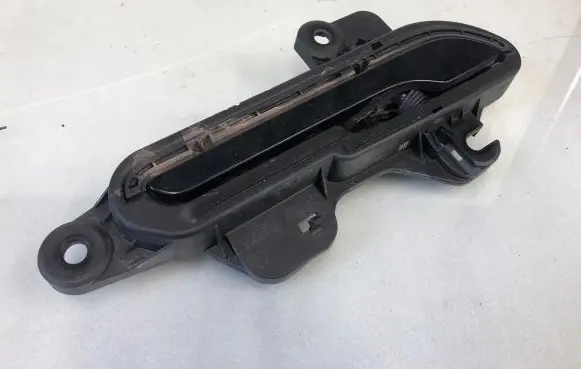 Tesla Model Y Rear door exterior handle 1528115-00-D