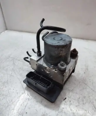 Peugeot 5008 ABS Pump 9674677580