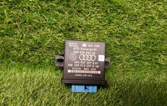 Audi Q7 4L Light module LCM 4F0907357E 4F0910357E
