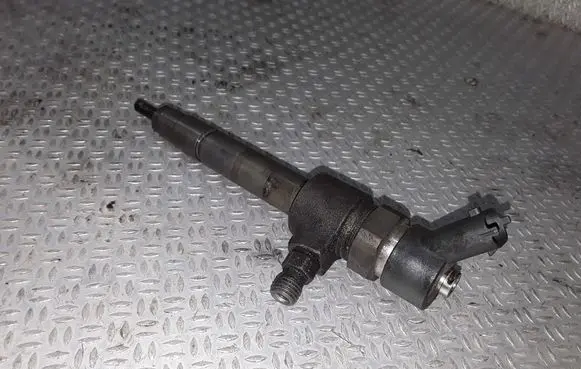 Alfa Romeo 156 Fuel injector 0445110002