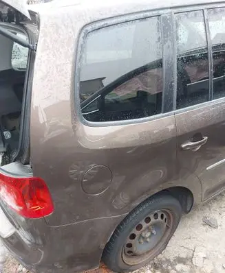 Volkswagen Touran II Rear quarter panel 