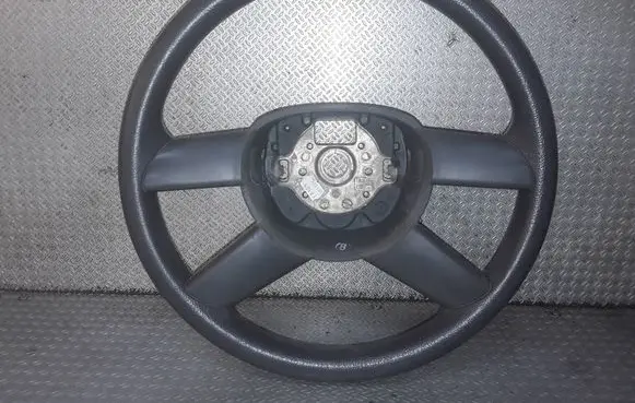 Volkswagen Golf V Steering wheel 1K0419091