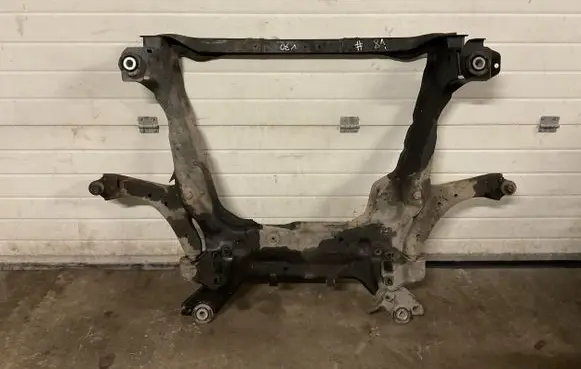Volvo V70 Front subframe 