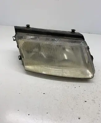 Volkswagen PASSAT B5 Headlight/headlamp 14742800