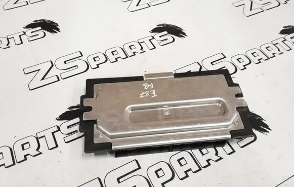 BMW 1 E81 E87 Light module LCM 9166707 1654132