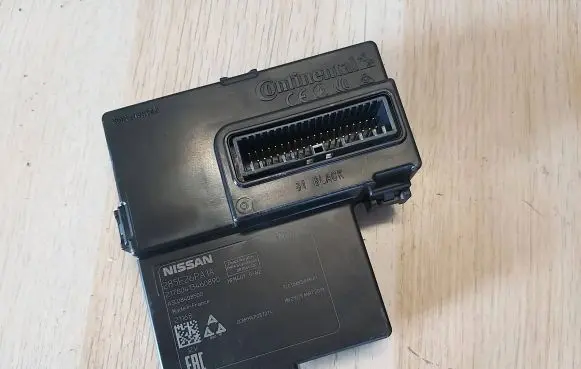 Nissan Juke II F16 Keyless (KESSY) go control unit/module 285E26PA1A
