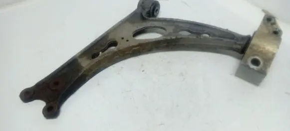 Volkswagen Touran I Front lower control arm/wishbone