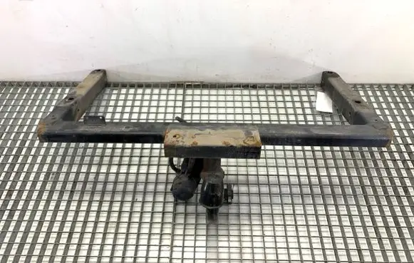 Audi A4 S4 B8 8K Tow bar 8T0800491D