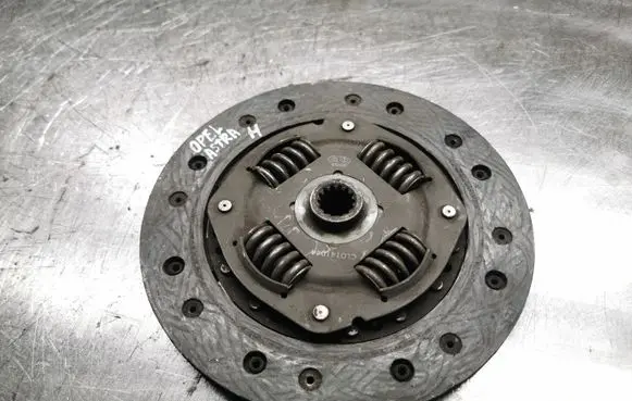 Opel Astra H Clutch pressure plate CLD141044
