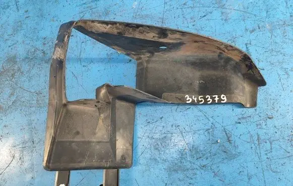 Ford Fusion II Air intake duct part HS737H460AB