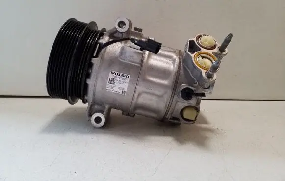 Volvo XC60 Air conditioning (A/C) compressor (pump) 31497908