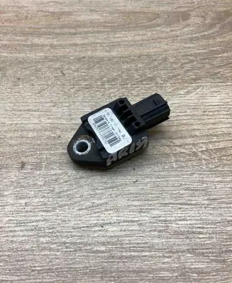 Toyota Yaris Airbag deployment crash/impact sensor YarisCrashsensor